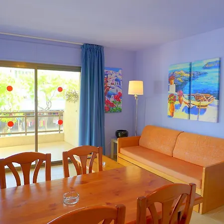 Rentalmar Diplomatic Park Apartment *